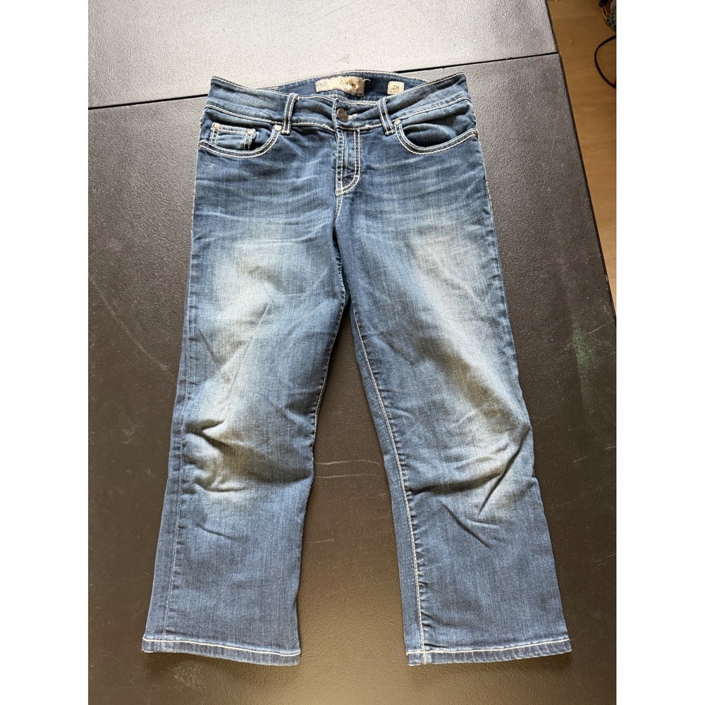 BKE Culture Womens 28 Medium Wash Cropped Bootcut Jeans BKL2635 Stretch Denim
